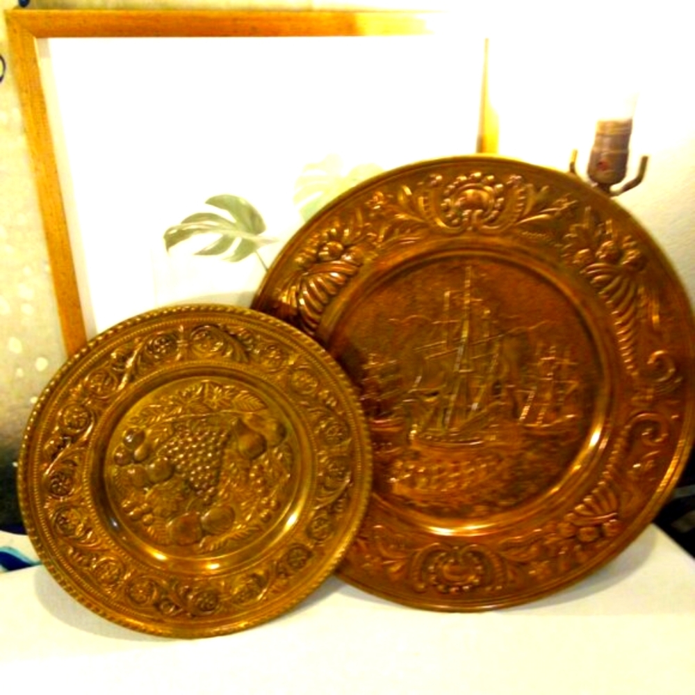 Vintage England Peerage Hammered Brass Wall Plates